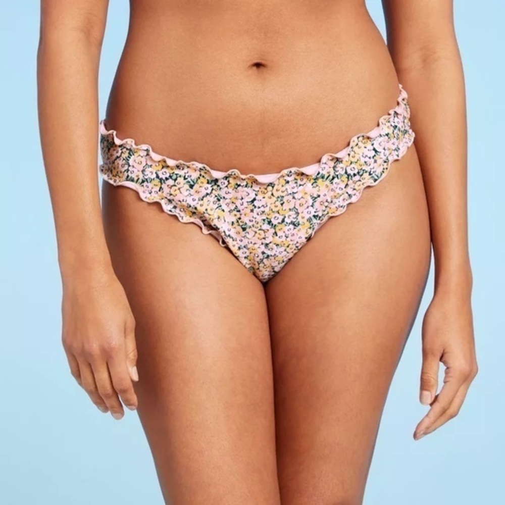 Shade & Shore Ruffle Cheeky Bikini Bottom - New Women | Color: Pink | Size: Lrg